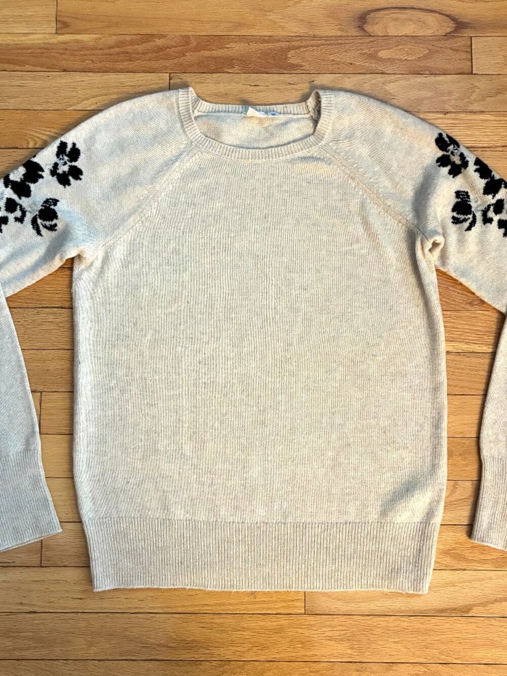 GAP Sweater With Intarsia Floral Sleeve Detail